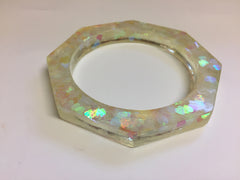 Shimmering hearts bangle